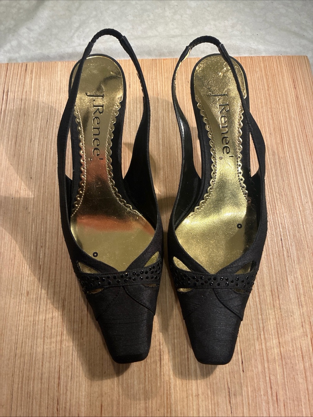 J.Renee Black Slingback Pointed Heels with Gold Insole